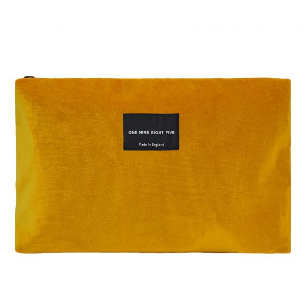 Zip Pouch Large Ochre Front website ONE NINE EIGHT FIVE b